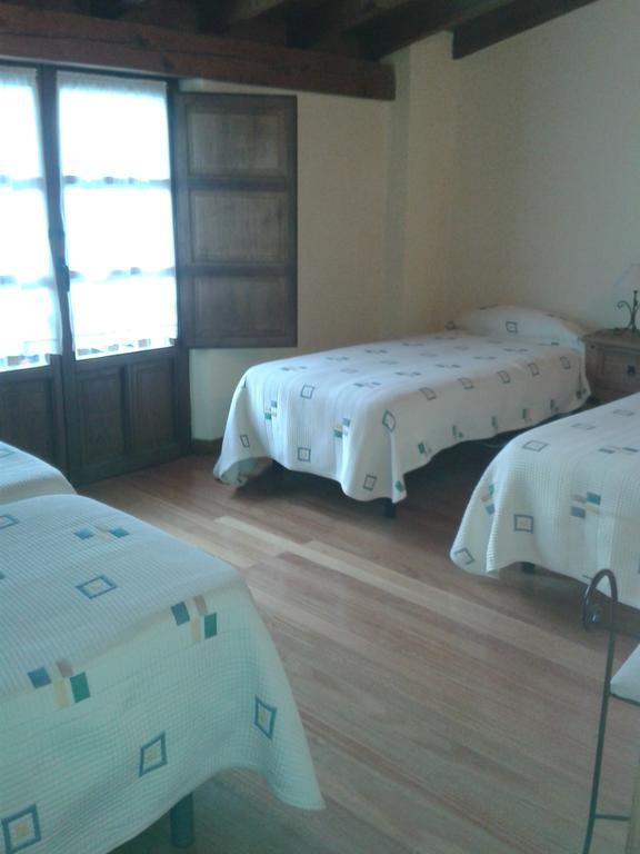 Viviendas Rurales Aldea De Dosamantes Pesaguero-La Parte Szoba fotó
